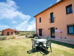 House | Exterior - Belvilla by OYO Appartamento il Coniglio (Castiglione del Lago)