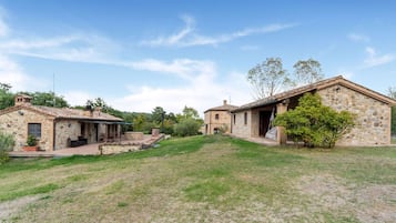 Cottage | Exterior