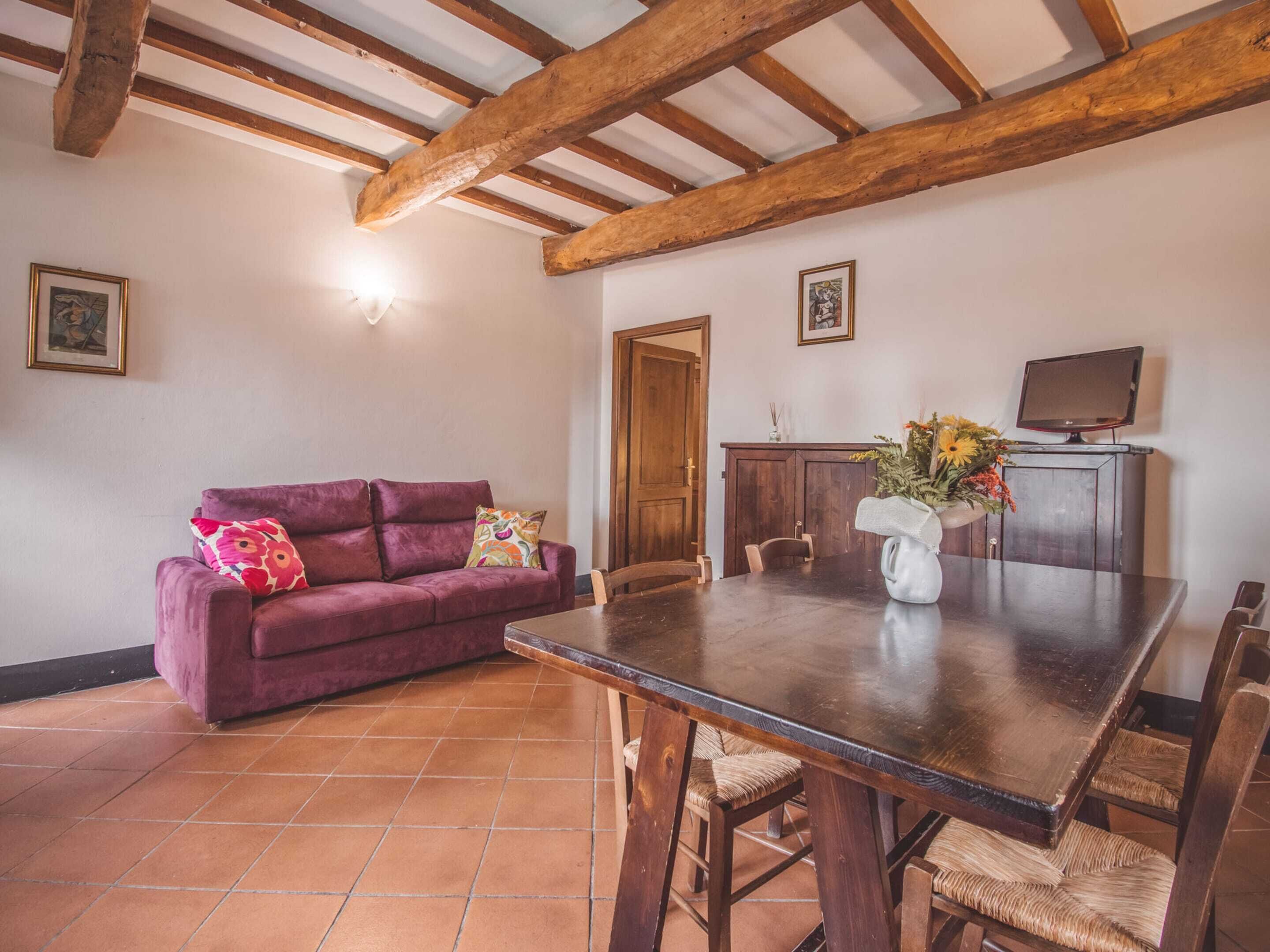 Cottage | Dining