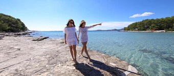 Captivating Holiday Home in Pakostane With Swimming Pool