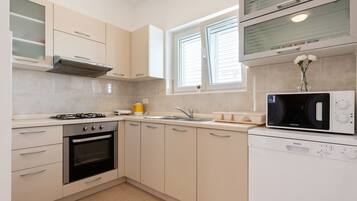 Apartment | Private kitchen