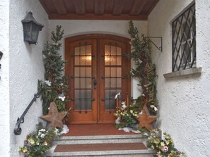 Apartment | Exterior - Ferienwohnung in Oberfranken mit Garten (Weissenbrunn)