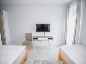 House | 2 bedrooms, bed sheets - Holiday Home Near Plitvice Lakes (Lovinac)