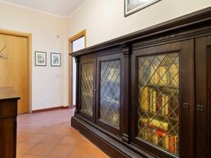 3 bedrooms, cribs/infant beds, bed sheets - Spacious Apartment in Rapallo With Balcony (Rapallo)