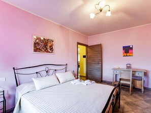 Ferienhaus | 2 Schlafzimmer, individuell eingerichtet, Bettwäsche