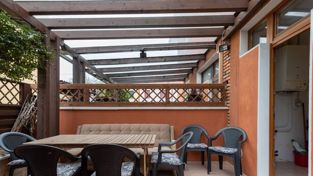 Unclassified image, 1 of 28, button - Simplistic Holiday Home in Salò near Lake Beach (Salò)