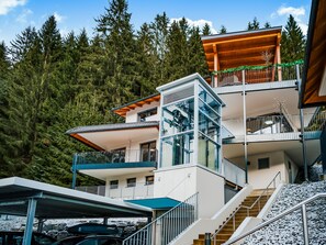Exterior - Luxurious Villa in Patergassen With Terrace (Reichenau)