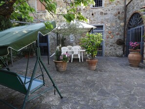 Balcony - Secluded Holiday Home in Barberino del Mugello With Garden (Barberino di Mugello)