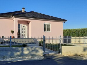 Reception - Welcoming Holiday Home in Murvica With Private Swimming Pool (Policnik)