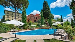 Outdoor pool - Rustic Apartment With Pool and air Conditioning (San Miniato)