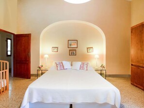 House | 4 bedrooms, individually furnished, iron/ironing board, bed sheets - Belvilla by OYO Villa Casanova (Ponsacco)