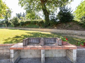 House | Property grounds - Holiday Home in Volterra With Pool (Volterra)