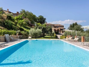 House | Pool | Outdoor pool - Holiday Home in Volterra With Pool (Volterra)
