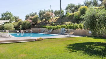 House | Pool | Outdoor pool