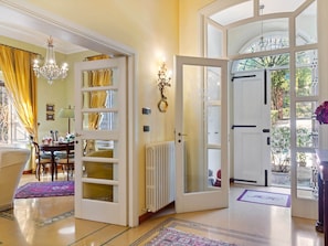 Reception - Belvilla by OYO Plush Holiday Home in Macerata (Montecassiano)