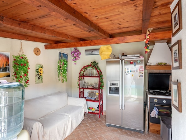House | Private kitchen | Fridge, oven, espresso maker, toaster