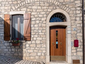 Apartment | Exterior