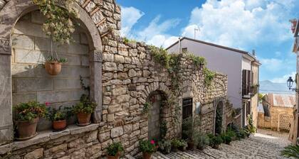 Elegant Apartment in Buonalbergo near Town Center