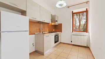 Villa | Cucina privata | Microonde, forno, piano cottura, seggiolone