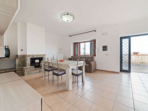 Apartment in Agropoli With Garden