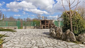 Unclassified image, 2 of 22, button - Secluded Holiday Home in Sepino With Balcony (Sepino)