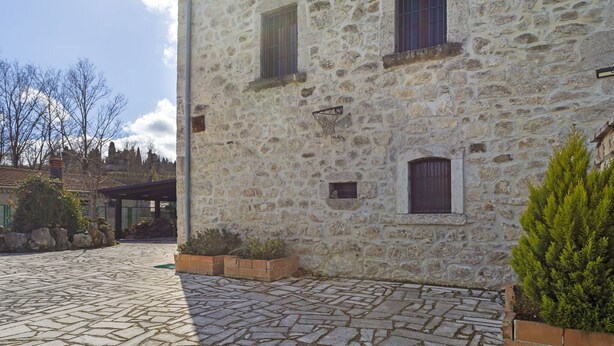 Unclassified image, 1 of 22, button - Secluded Holiday Home in Sepino With Balcony (Sepino)