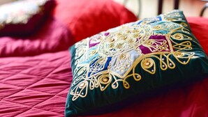 Ameublement personnalisé, draps fournis