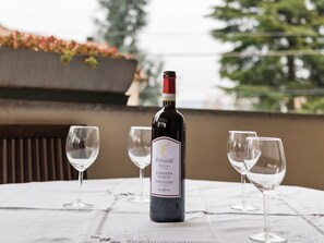 Dining - Attractive Holiday Home in Fontanile With Garden and Barbecue (Fontanile)