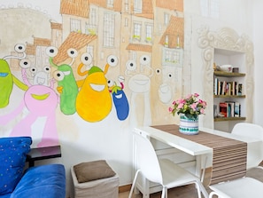 Dining - Cosy Holiday Home in Castiglione di Sicilia With Balcony (Castiglione di Sicilia)