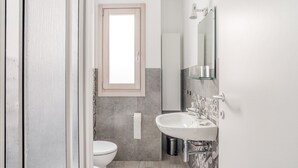 Unclassified image, 5 of 33, button - Gorgeous Apartment in Ragusa With Balcony (Ragusa)