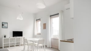 Unclassified image, 4 of 33, button - Gorgeous Apartment in Ragusa With Balcony (Ragusa)