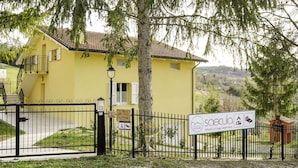Unclassified image, 3 of 33, button - Pleasant Holiday Home in Force With Private Swimming Pool (Force)