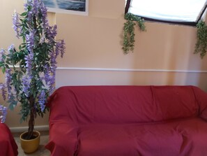 House | Living room