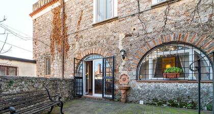 Simplistic Apartment in Caselle in Pittari near Forest