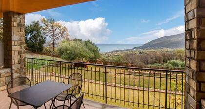 Hill View Apartment in Bosco With Terrace