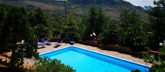 Belvilla by OYO Villa Chiaretta