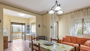 Villa | Living room - Valley-view Villa in Trabia With Swimming Pool (Trabia)