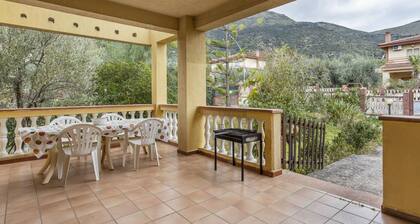 Valley-view Villa in Trabia With Swimming Pool