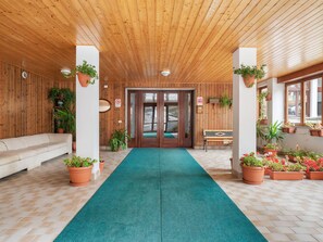 Reception - Tranquil Holiday Home in Abetone near Lago Nero (Abetone Cutigliano)