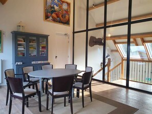 House | Living room - Secluded Holiday Home in Goirle near Cultural Center (Goirle)