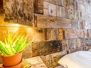 House | 2 bedrooms, bed sheets