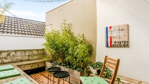 House | Balcony