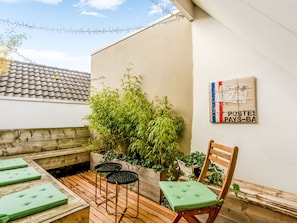 House | Balcony