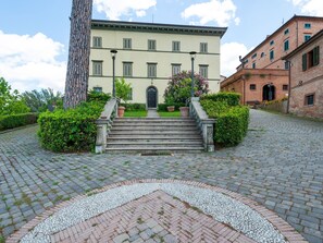 Exterior - Typisch Toscaans Appartement met Zwembad en Airconditioning (San Miniato)
