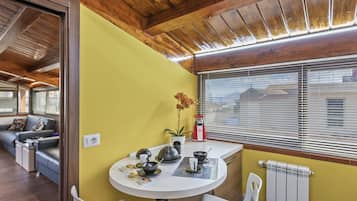 Villa | Dining