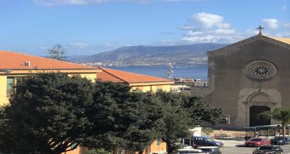 Engaging Apartment in Messina With Balcony