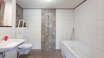 House | Bathroom