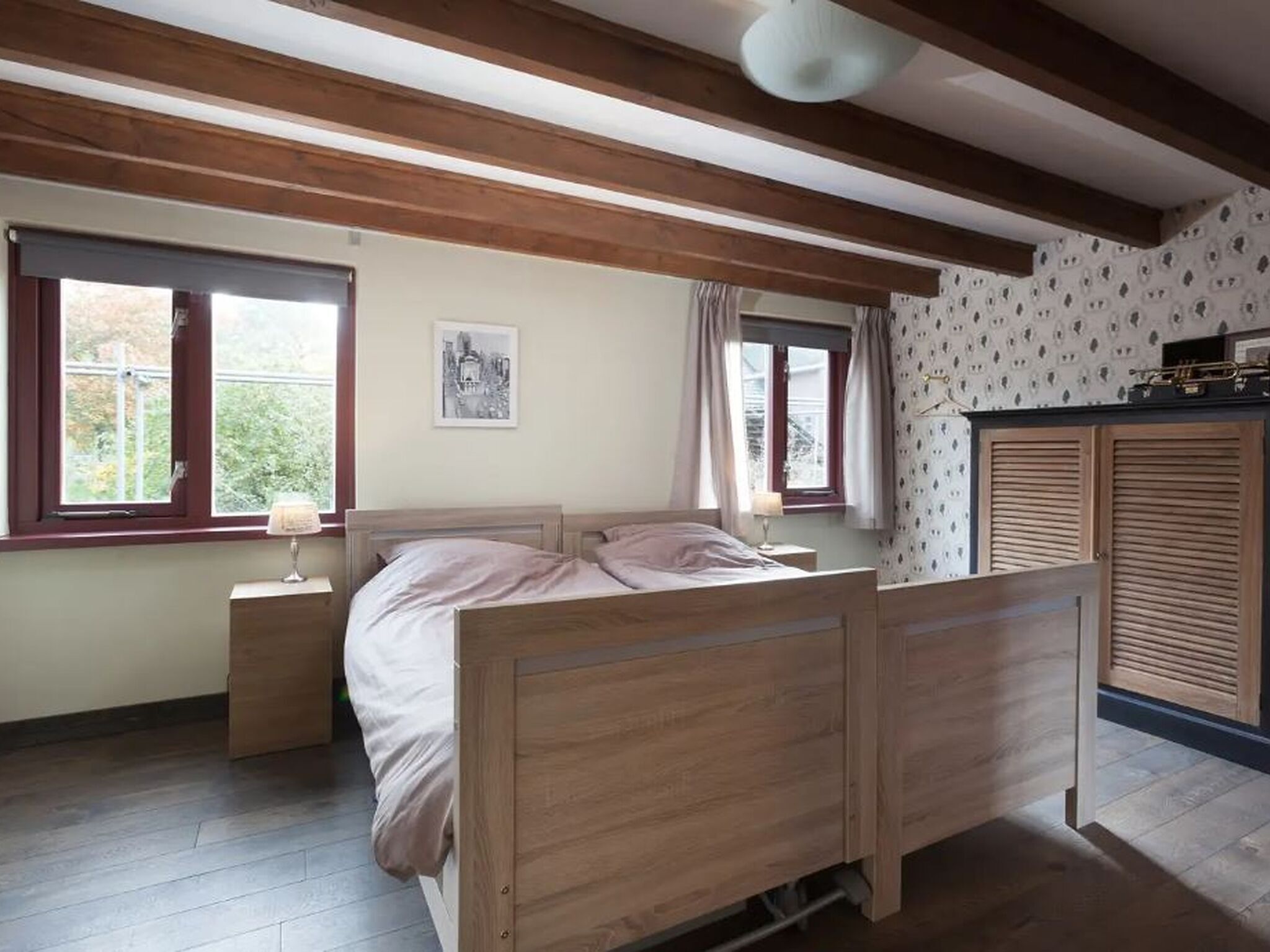 House | Room amenity