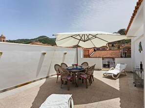 Balcony - Pretty Holiday Home in Gioiosa Marea With Private Terrace (Gioiosa Marea)