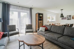 Living room - Group House in Lemele Near Heuvelrug (Lemele)